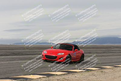 media/Jan-03-2026-SCCA SD (Sat) [[c9b9d14034]]/4-Novice Group/Session 1 Bowl/